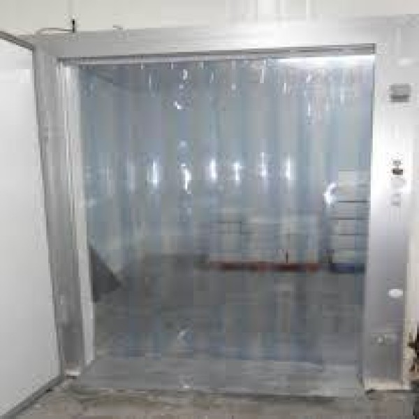 Cortina de fechamento em pvc