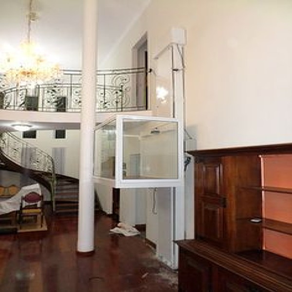 Elevador plataforma para cadeirantes