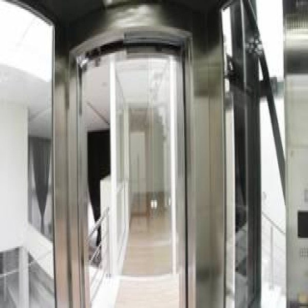 Elevador panorâmico residencial