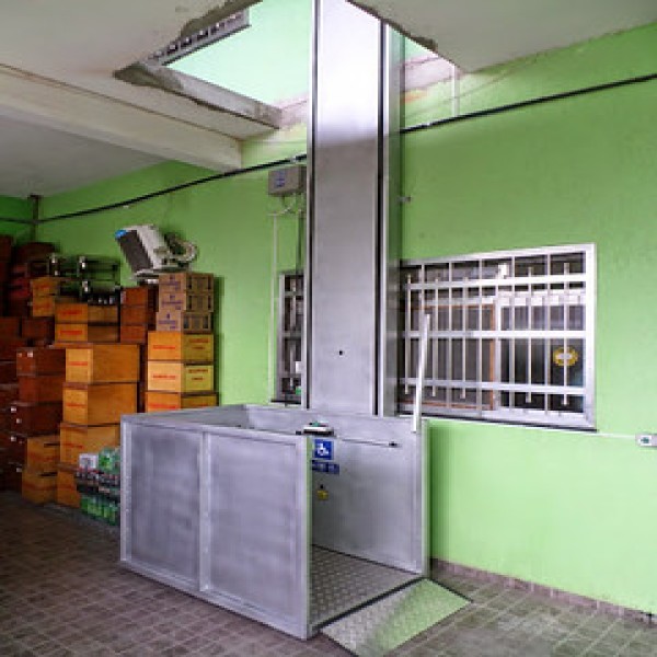 Elevador plataforma preço 