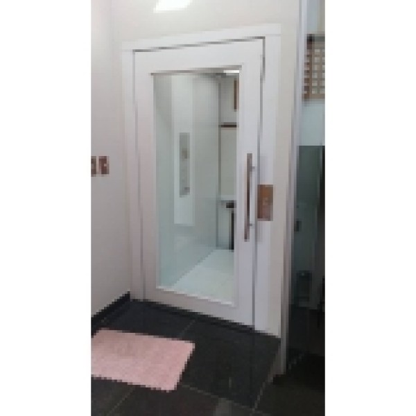 plataforma elevatória PCD
