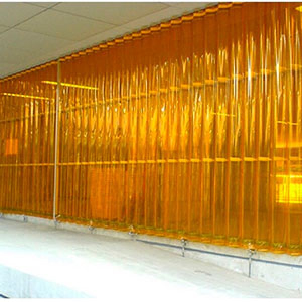Cortina pvc amarela