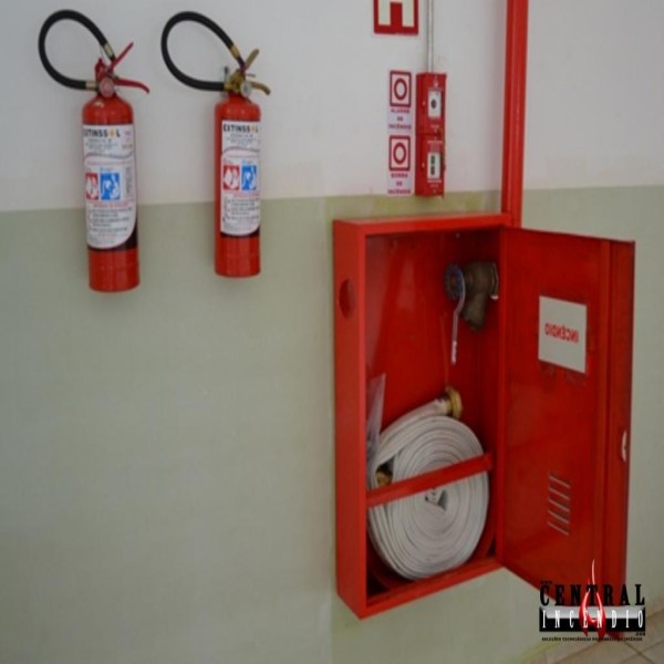 Instalação de sistema de hidrantes
