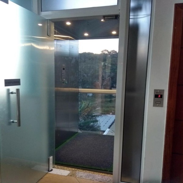 elevador hidráulico