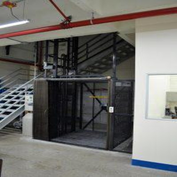 fabricante de elevador de carga industrial