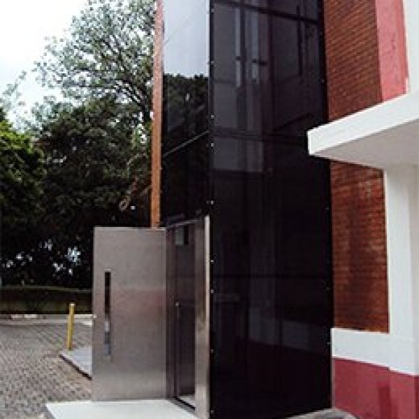 elevador plataforma para cadeirantes