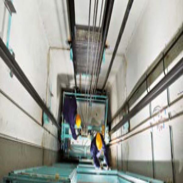 montagem de elevador