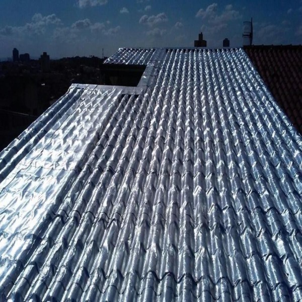 Manta térmica para telhado externo