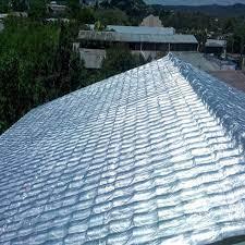 Instalação de manta térmica para telhado