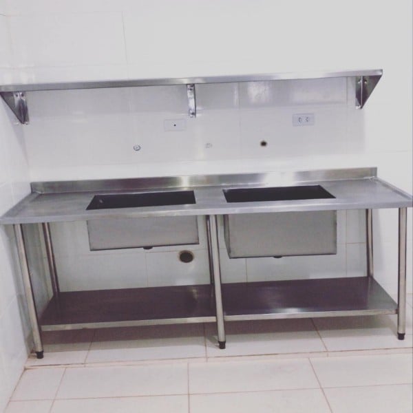 Pias de inox para cozinha industrial