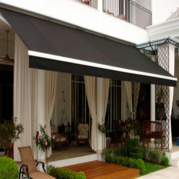 montagem de toldo de policarbonato