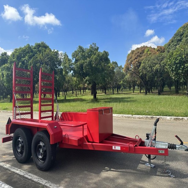reboque para transporte de equipamentos
