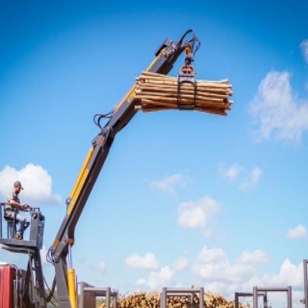 grua florestal para trator