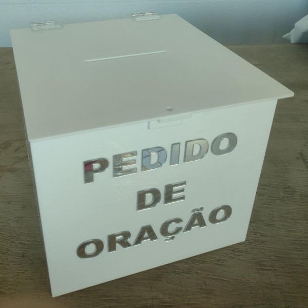 caixa acrilica personalizada