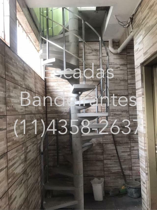 escada de concreto pré moldada