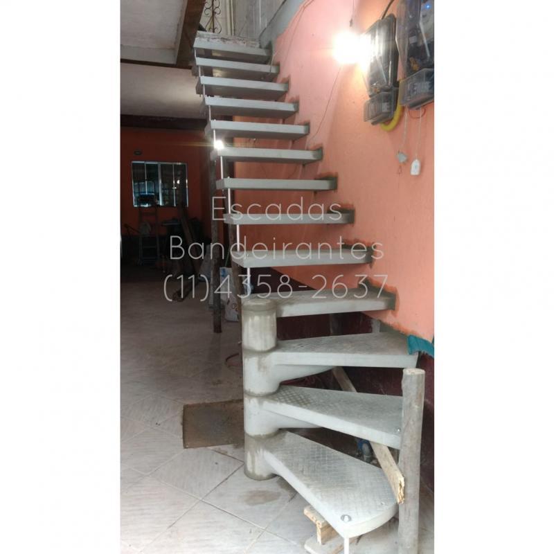 escada pré moldada concreto