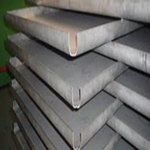 fábrica de corte e dobra