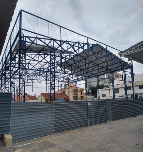 fabricação e montagem de estruturas metálicas