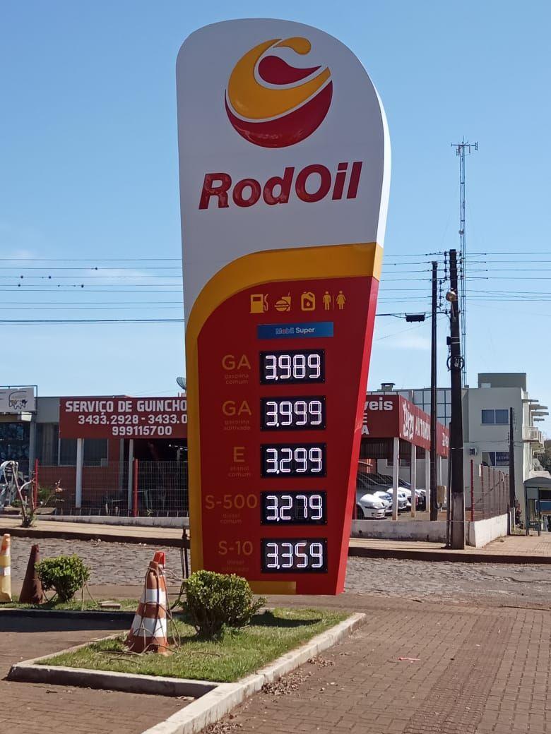 painel de led para posto de gasolina