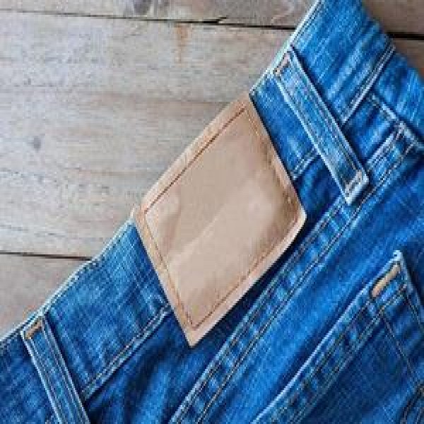 etiqueta de couro para roupa
