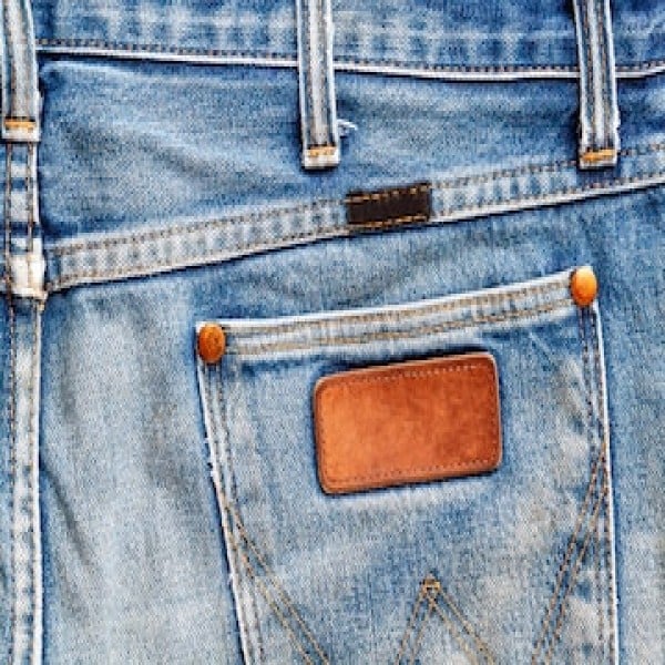 etiqueta de couro para roupa