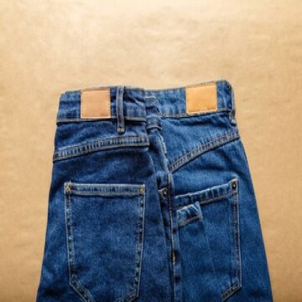 etiqueta de couro para roupa