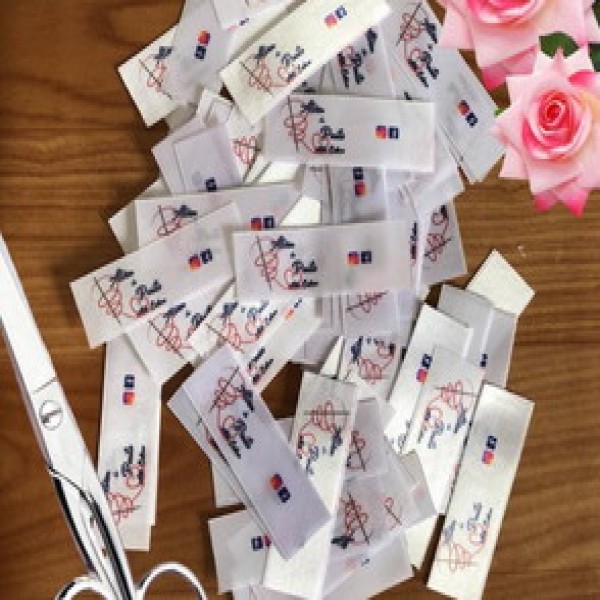etiquetas para roupas personalizadas termocolantes