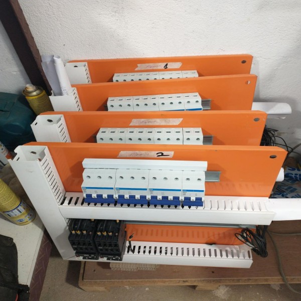fornecedor de quadros elétricos