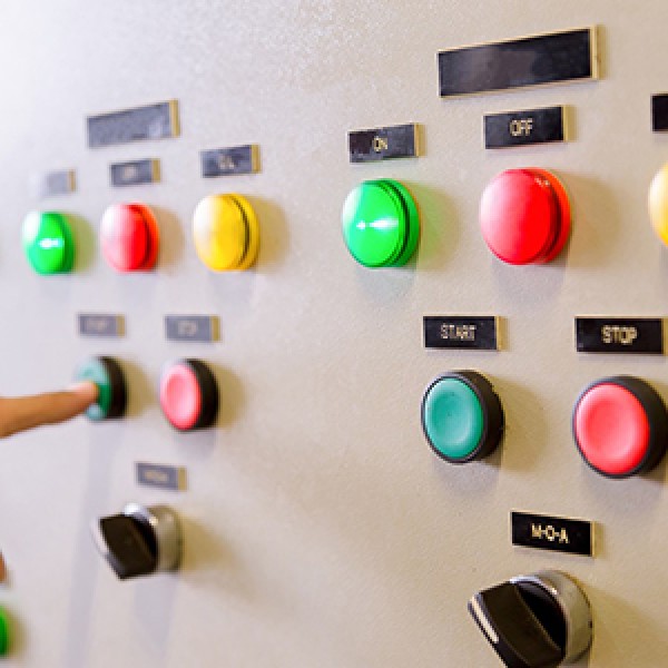 fornecedor de quadros elétricos