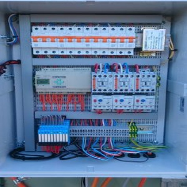 fornecedor de quadros elétricos