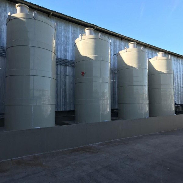 tanques para armazenamento de água