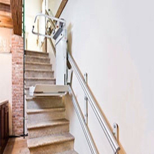 elevador plataforma para cadeirantes