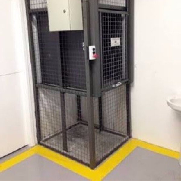 montagem e desmontagem de elevador de carga