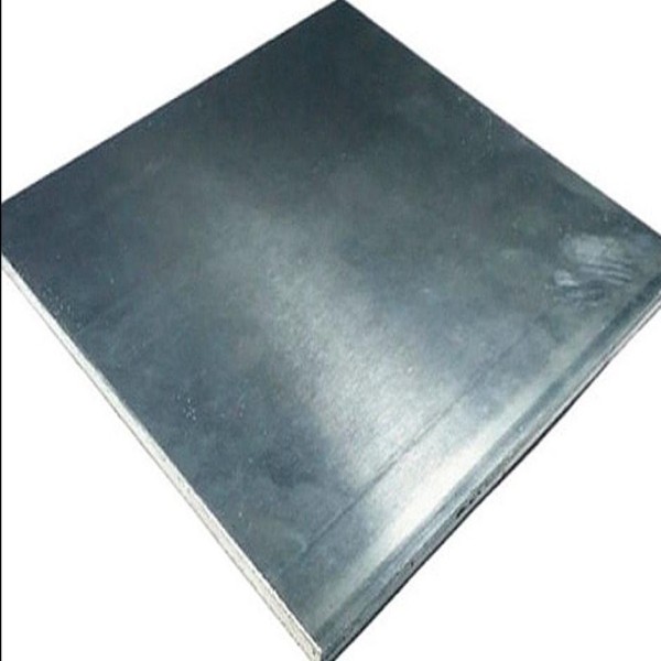 chapa de aço inox cortada