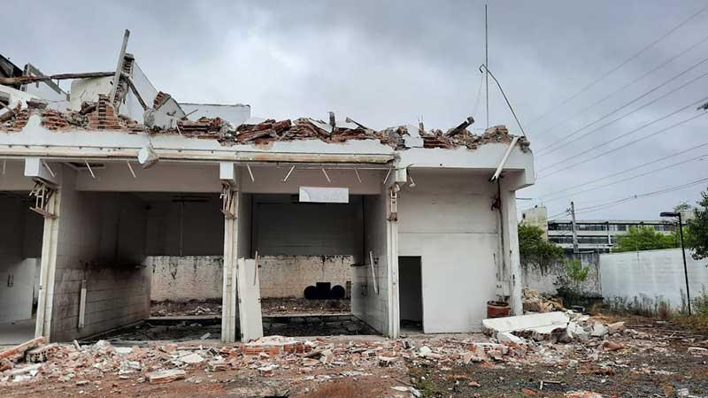 demolição controlada