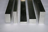barra retangular de alumínio