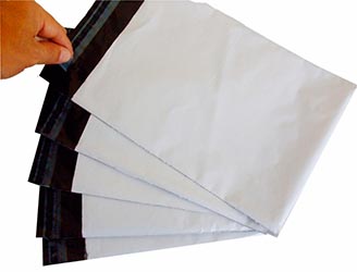 envelope plástico com aba adesiva inviolável