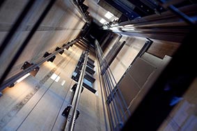 manutenção de elevadores residenciais