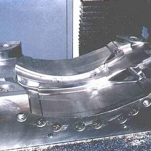 Fabricantes de moldes plásticos para auto peças