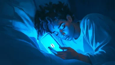 Uso de celular antes de dormir prejudica sono, revela estudo 2 Uso de celular antes de dormir prejudica sono revela estudo