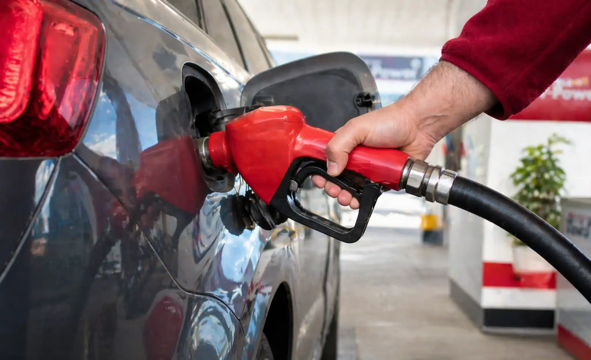 Receita extra de petróleo pode reduzir impostos sobre combustíveis