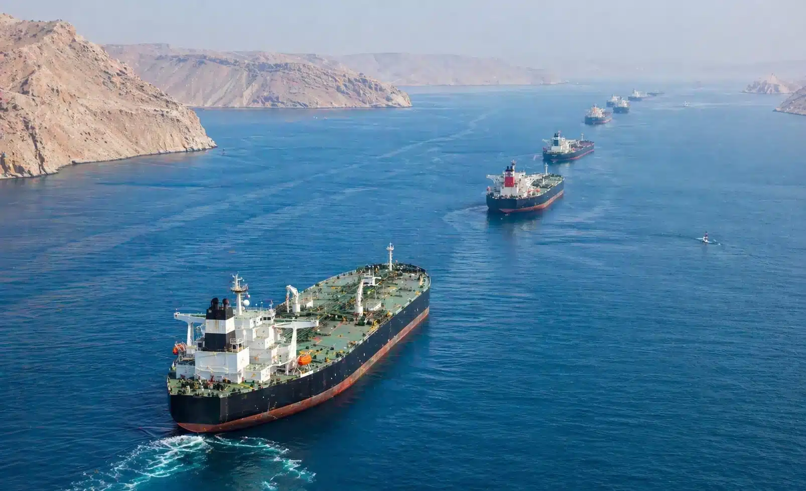 Cessar-fogo do Irã depende do fim do bloqueio naval em Ormuz