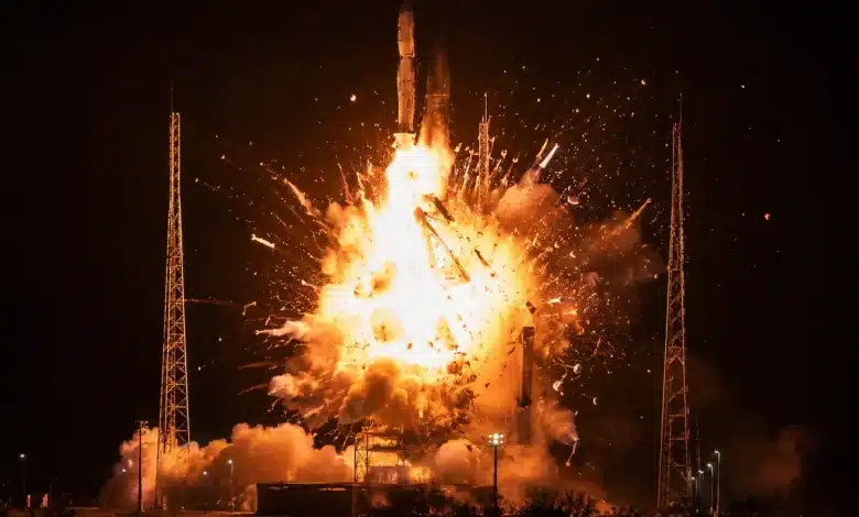 Foguete da Blue Origin explode durante teste na Flórida