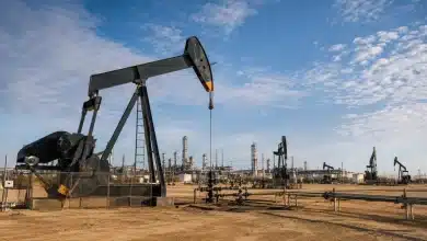 Opep+ eleva produção de petróleo em meio à crise no Oriente Médio