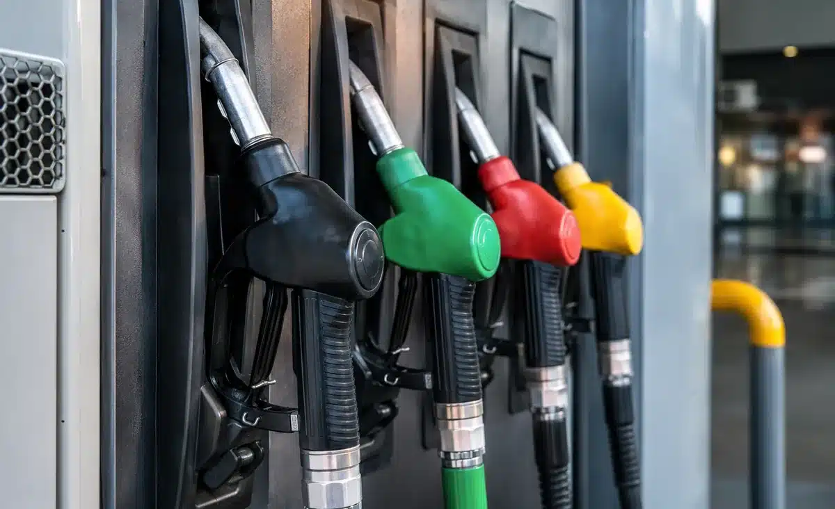 Receita notifica empresas de combustíveis devedoras contumazes
