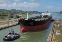 Petroleiro paga R$ 27,5 milhões para cruzar Canal do Panamá