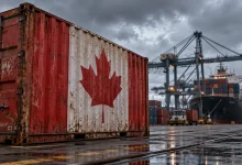 EUA ampliam barreiras contra o Canadá com veto a laticínios, álcool e motos