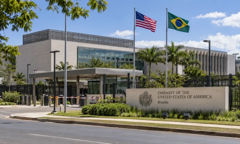 Embaixada dos EUA e consulados suspendem atendimento no Brasil por risco de segurança 1 Embaixada dos EUA e consulados suspendem atendimento por risco de segurança