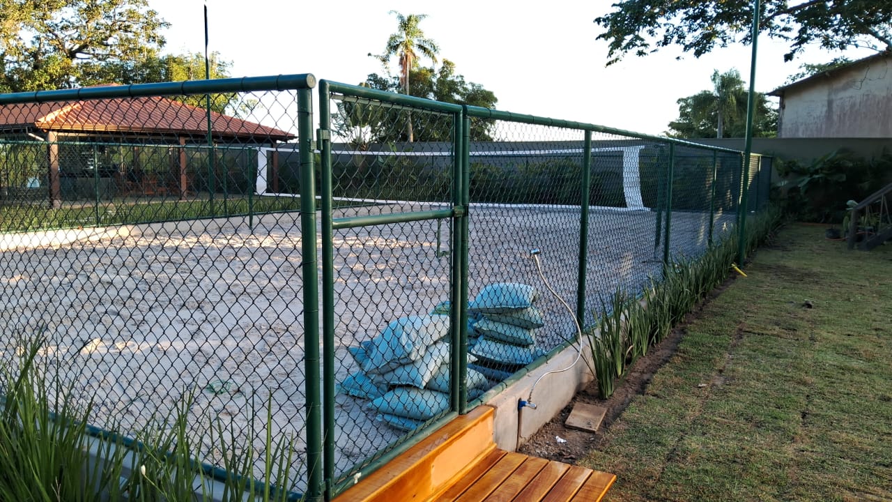 Telas e alambrados para quadras esportivas