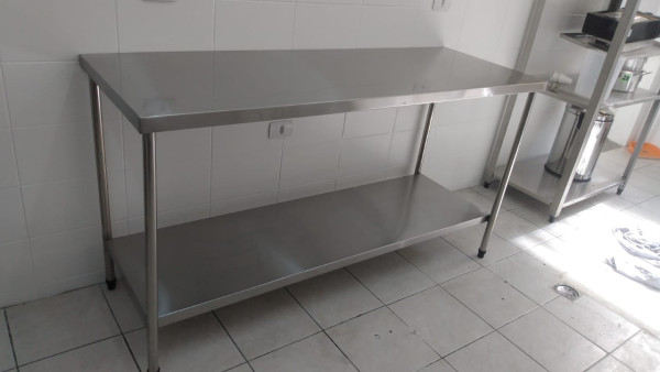 Bancada De Inox Profissional Para Restaurantes
